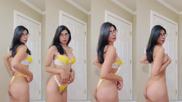 Aqsa Pervaiz MMS Stripping Yellow Bikini Nude Side View